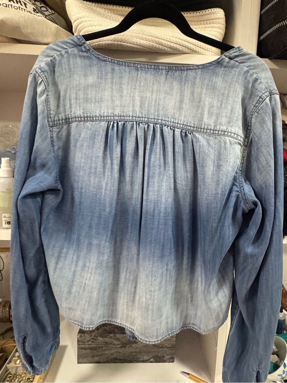 Bella Dahl Chambray Tie Front Top Size M | Soft Denim Blouse Casual Chic - Picture 3 of 8